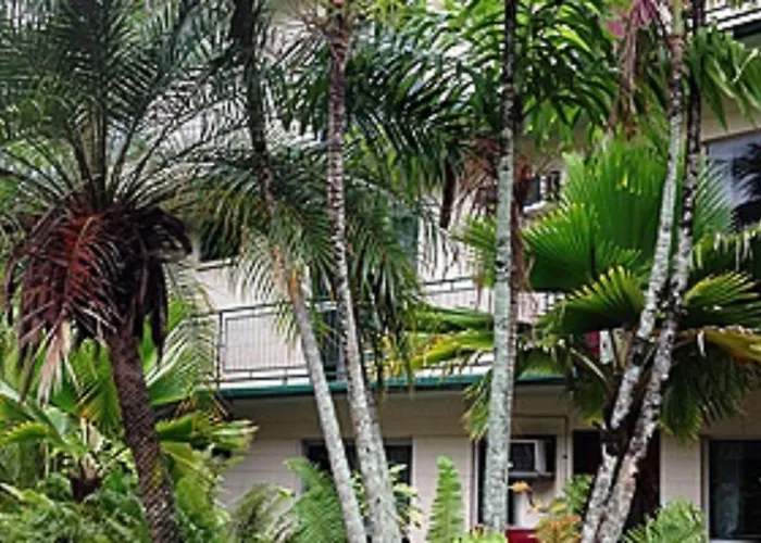 Villa Shangri-La Cairns